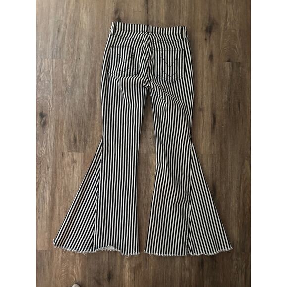 Show Me Your Mumu Berkeley Striped Flare Bellbottom Jeans Women's Size 29 - Picture 7 of 9